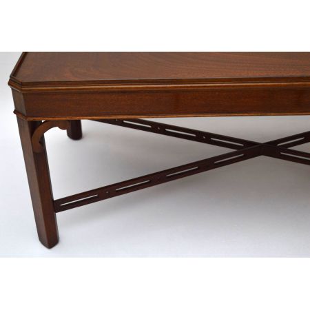 Antiker Couch Sofatisch aus Mahagoni