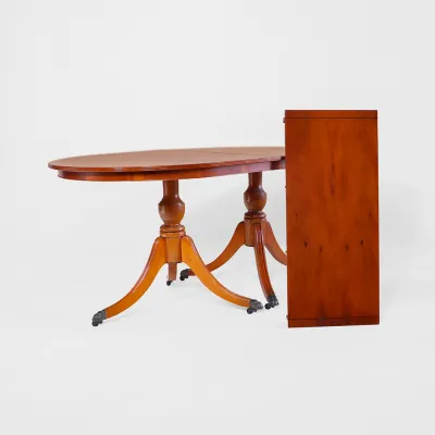 Ausziehbarer Regency Stil D-End Esstisch aus Eibe – 210 cm Länge, Platz für bis zu 8 Personen