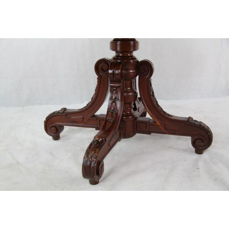 Wohnzimmertisch -  Salontisch   aus dem 19. jahrhundert Nussbaum