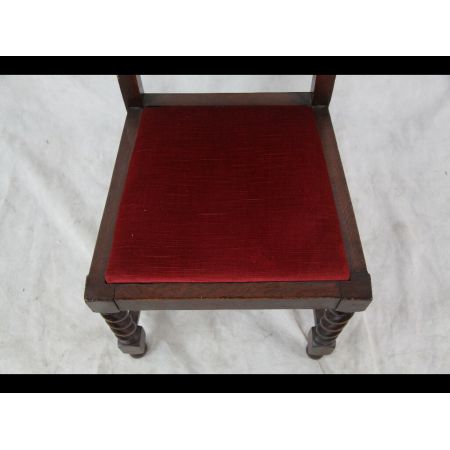 Set of 4 Chairs  4er Satz Stühle Landhausstühle massiv Eiche 