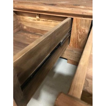 Industrial Style Kleischerschrank Franky mit ländlichen Einflüssen