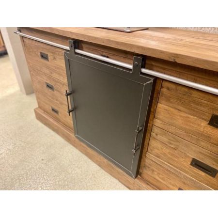 Sideboard im Industrial Style