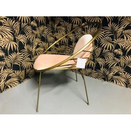 Art déco Stil Loungesessel Mariella, goldenes Metall mit Sitz aus Samt, pfirsich