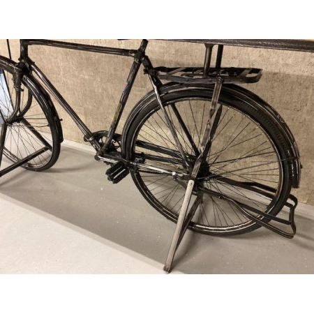 Konsolentisch im Industrial Style