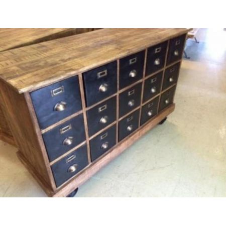 Industrielles "Briefträger" Sideboard