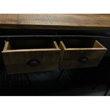 Industrielle Truckbar