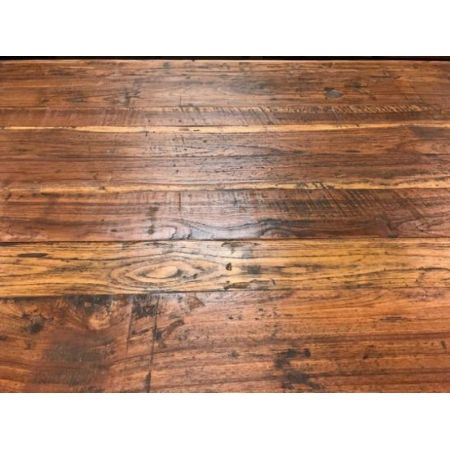 Industrial Style Esstisch Jonas mit drehbaren Sitzen, originale Traktorsitze