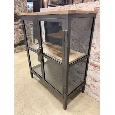 Industrielle Vitrine