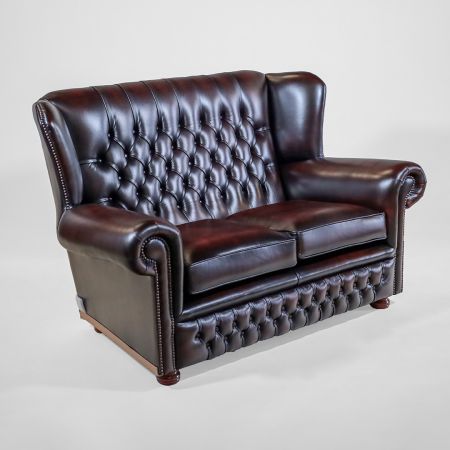 Abbildung in Birch Antique Rust ohne geknöpfte Armlehnen & Ohren