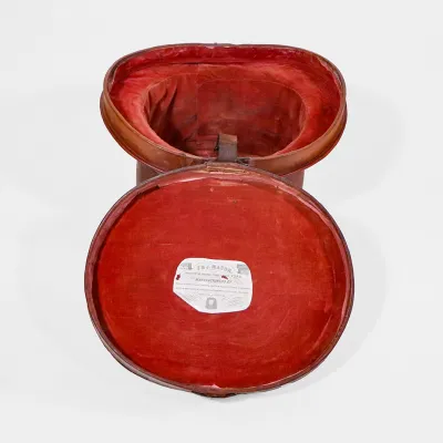 Antiker Zylinderhut-Koffer