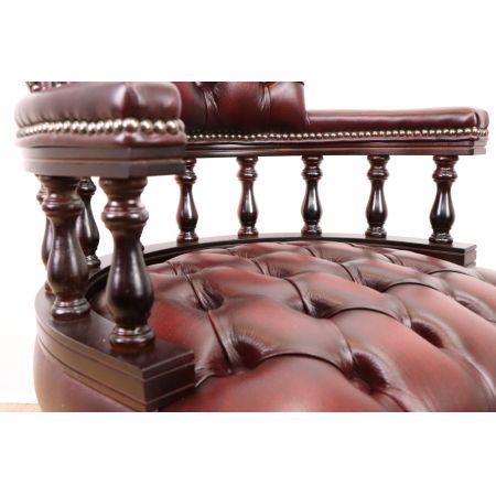 Chesterfield Drehstuhl "Sailchair" in Birch Antique Red