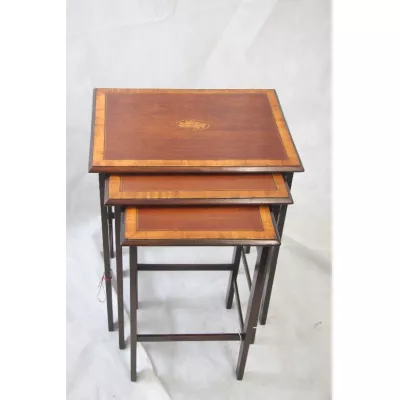 Tischsatz Nest of table Mahagoni edwardian 1890
