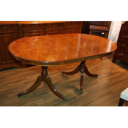  Feiner  Esstisch England  Yew D-Endtable handpoliert