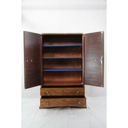 Morris "Menscupboard" Art Deco Kleiderschrank aus Nussbaum Herrenschrank