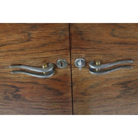 Morris "Menscupboard" Art Deco Kleiderschrank aus Nussbaum Herrenschrank