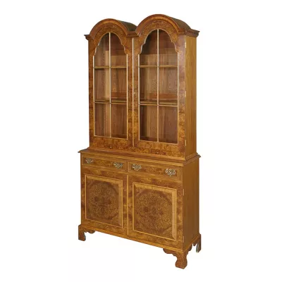 Double Dome Vitrine