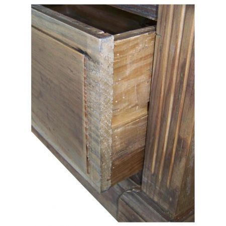 "Majorie" Kommode mit robusten Massivholzelementen im Landhausstil