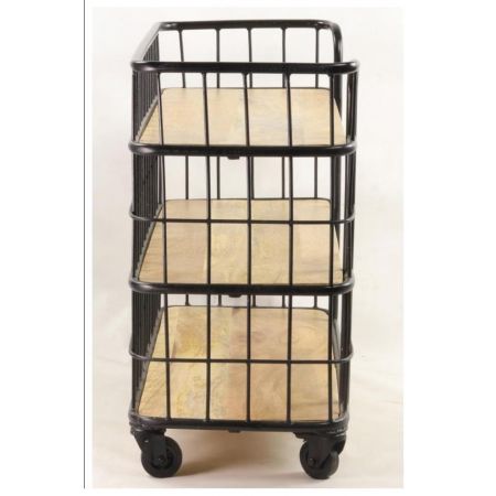 "Elsie" Beistelltisch mit Massivholzelementen und einem robusten Metallrahmen im Industrial Style