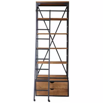 Etagere industrielle à échelle