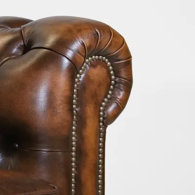 "Windsor Classic" Chesterfield Chair