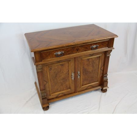 sideboard Nussbaum england 1890 Patina