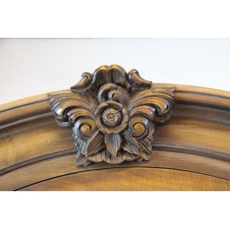 Vitrinen-Eckschrank Victorian mit Holzaplikationen