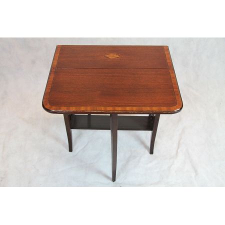 Sutherland Sofatisch "Edwardian Star"