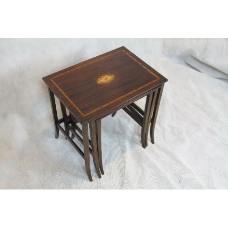 Mahagoni Tischsatz Nest of table Edwardianisch 1890