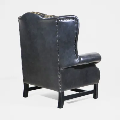 Chesterfield Ohrensessel „York“ in Birch Antique Black Leder - sofort lieferbar