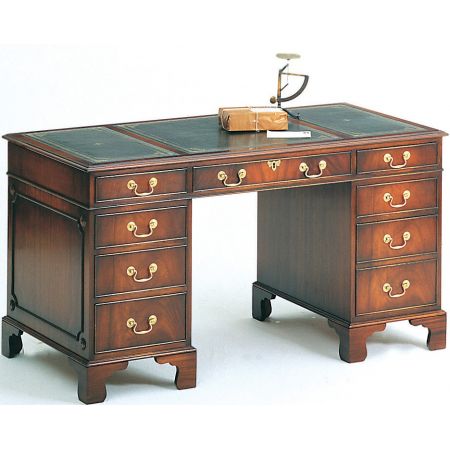 "Pedestal Desk" Schreibtisch in Eibe und Mahagoni