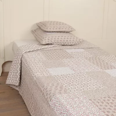 Clayre & Eef Tagesdecke "LittleFlowers" 300x260