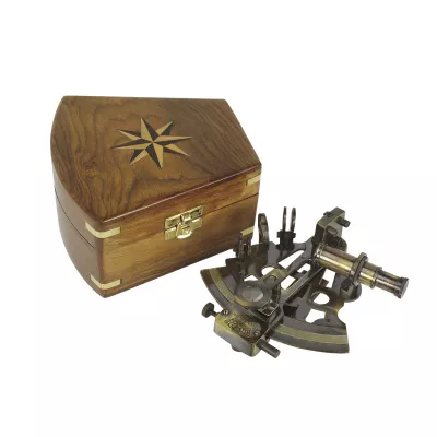 Maritim by Morris Sextant, Messing antik, 12,5x13cm, in der Holzbox