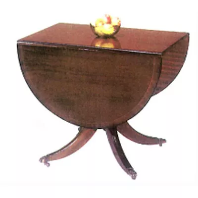 "Pembroke Dining Table" in Mahagoni - ebenfalls in Eibe erhältlich