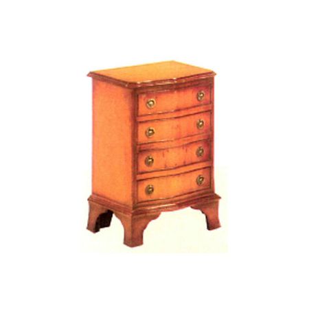 "Four Drawer Serpentine Front Bedside Chest" in Eibe - ebenfalls in Mahagoni erhältlich