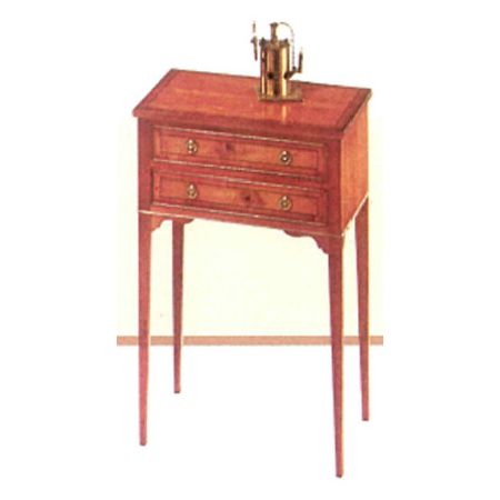 "Two Drawer Bedside Table" in Eibe - auch in Mahagoni erhältlich