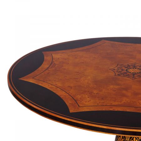 Mitteltisch / Esstisch mit Intarsien