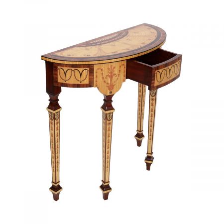 Englische Konsole mit Verzierungen, klein