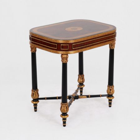 Englischer Beistelltisch "Connie"