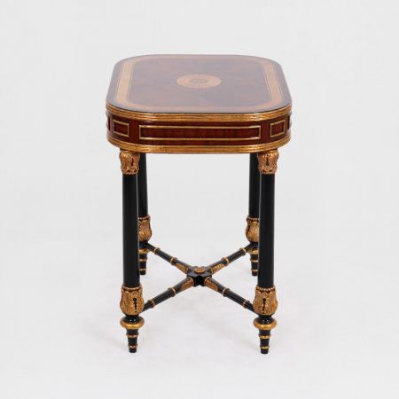 Englischer Beistelltisch "Connie"