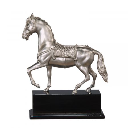 "Pferdeskulptur" vernickelte Bronzefigur mit handbemalten Details