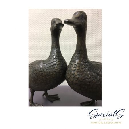 "Stehendes Entenpärchen" Bronzefiguren