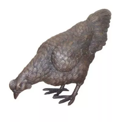 "Huhn auf Futtersuche"
