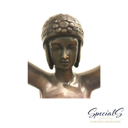 "Zwei Frauen mit Lampen" Bronzefiguren