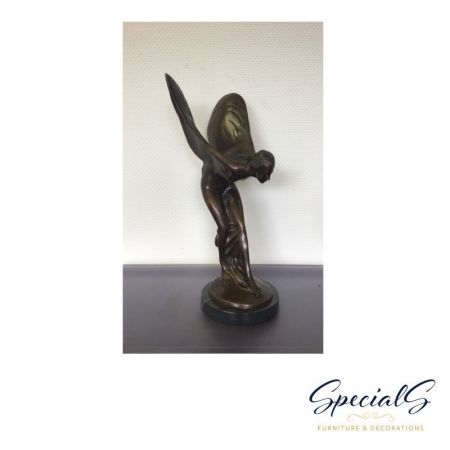 "Mädchen mit Flügeln auf Marmor Sockel" Bronzefigur