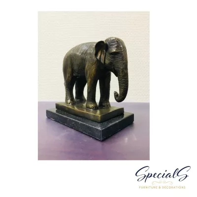 "Elefant auf Marmorsockel stehend" Bronzefigur