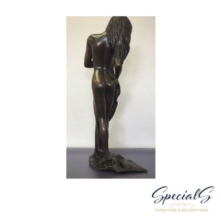 "Stehende Frau" Bronzefigur