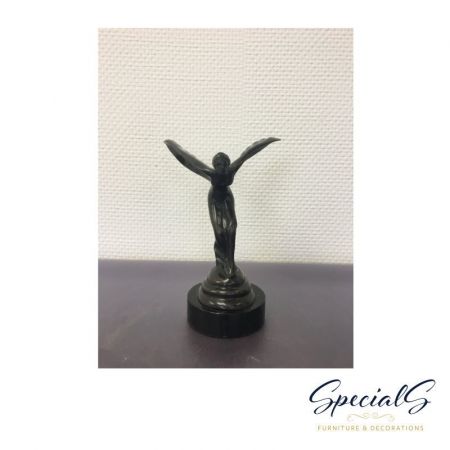 "Mädchen mit Flügeln auf Marmorsockel" Bronzefigur