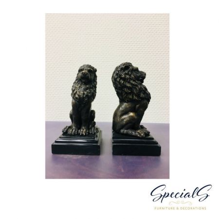 "Bücherstützen mit Löwen" Bronzefiguren