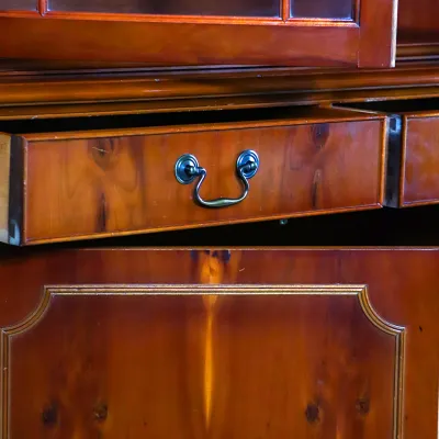 Vitrinenschrank Eibe