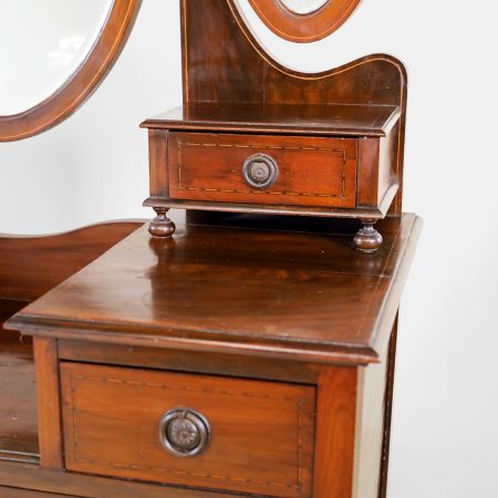 Edwardian Mahogany Dressing Table